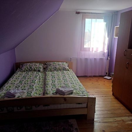 Rita Vendeghaz Apartment Ciumani ห้อง รูปภาพ