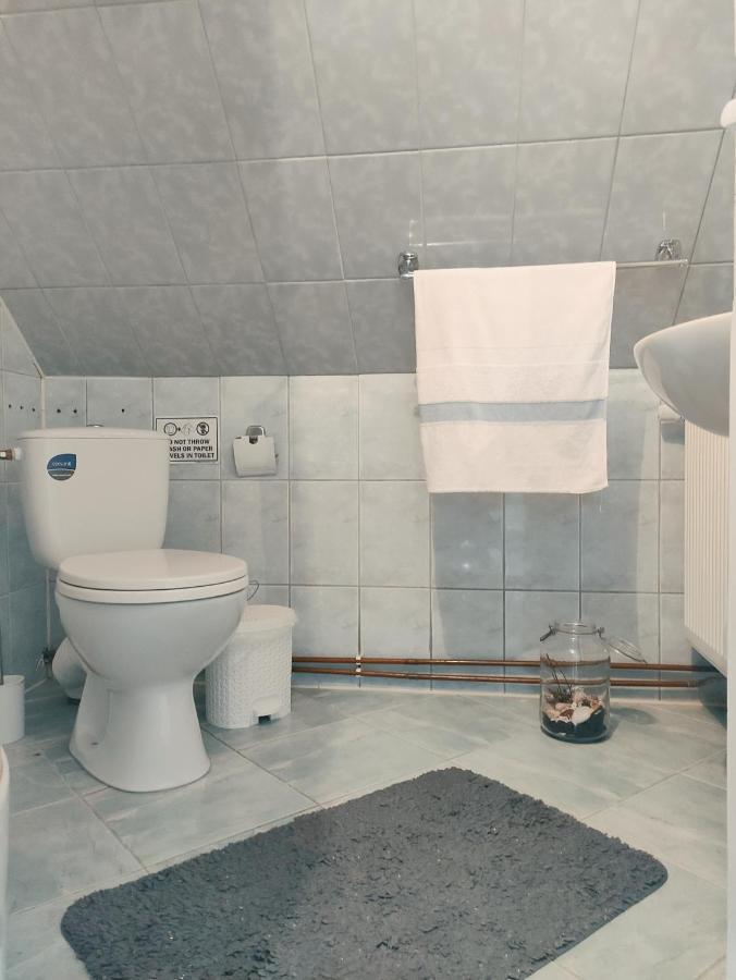 Rita Vendeghaz Apartment Ciumani ภายนอก รูปภาพ